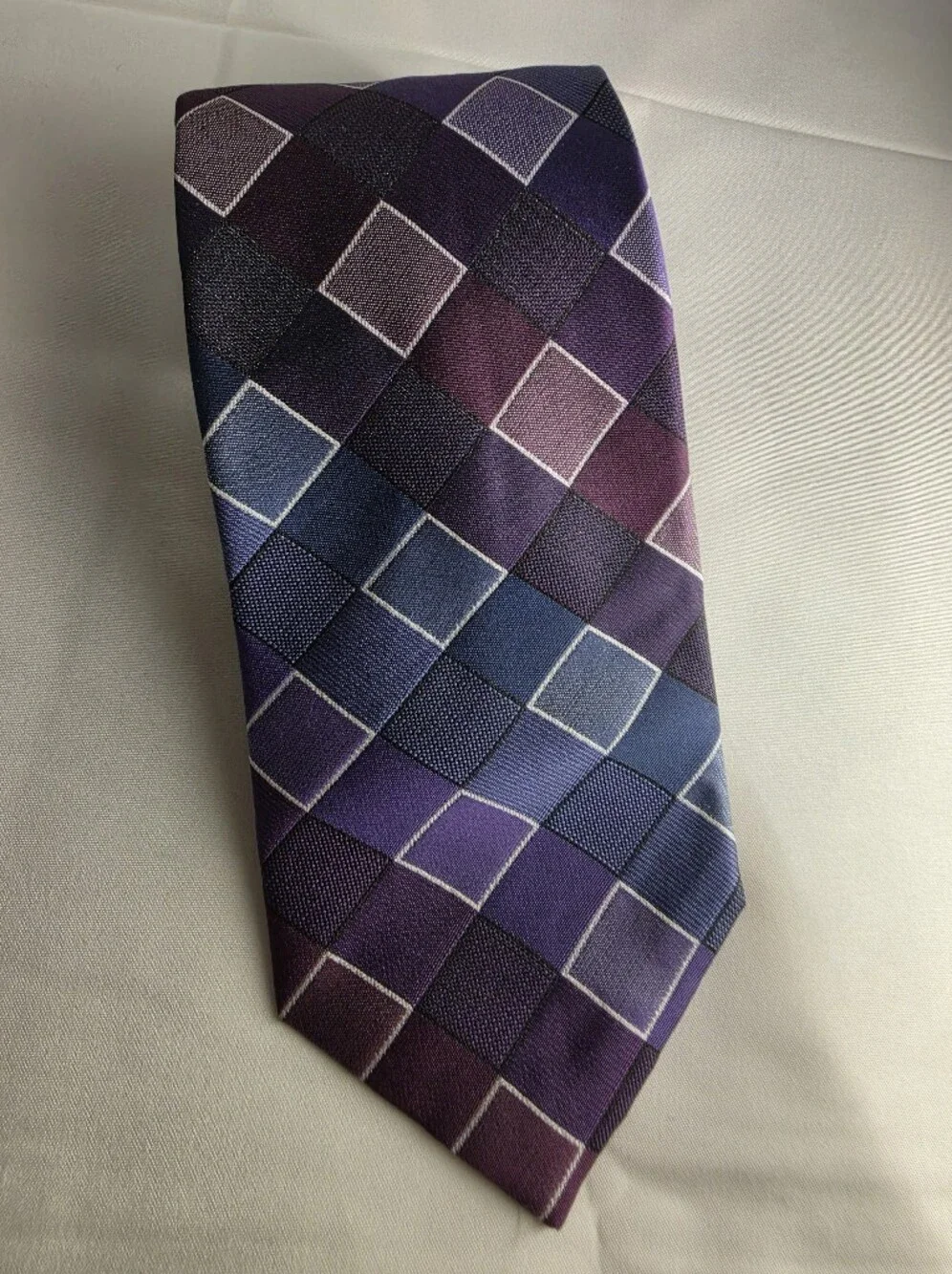 Kenneth Cole Reaction Purple and Navy Diamond Pattern Tie